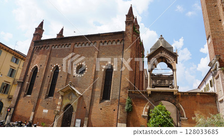 Basilica of Santa Anastasia is an important Catholic place of worship in Verona, Italy. Basilica of Santa Anastasia is an important Catholic place of worship in Verona, Italy. 128033685