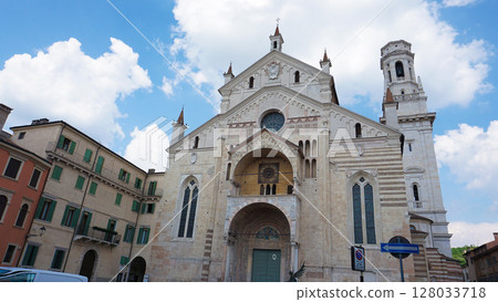 Verona Cathedral of Santa Maria Matricolare in historic centre of Verona town, Italy, Europe. 128033718