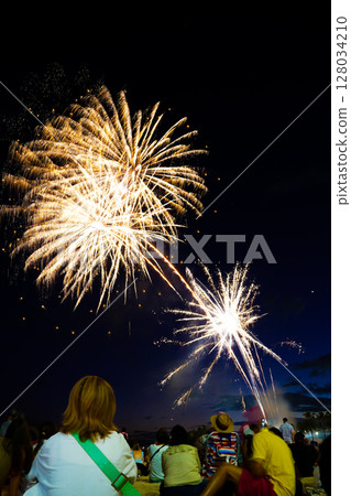 Hawaii Hilton Fireworks Hawaii Hilton Fireworks 128034210