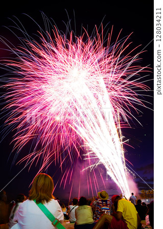 Hawaii Hilton Fireworks Hawaii Hilton Fireworks 128034211