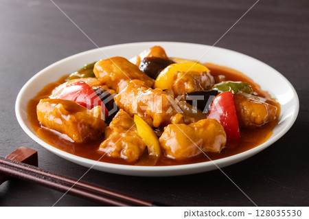 sweet and sour pork	 128035530