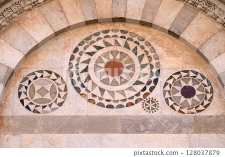 Mosaics in the lunette of the church San Paolo all'Orto in Pisa, Italy 128037879