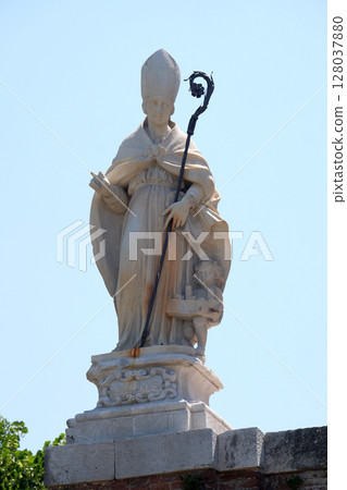 Saint Paulinus of Antioch, first Bishop of Lucca from the medieval wall that surrounds the city of Lucca in Tuscany, Italy 128037880