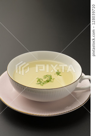 蔬菜清湯 128039710