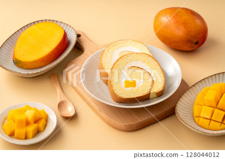 芒果 瑞士卷 瑞士捲 生乳捲 蛋糕捲 水果 mango roll cake マンゴー ロールケーキ 128044012