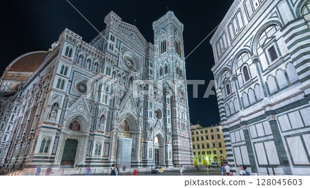 Basilica di Santa Maria del Fiore in Florence at night timelapse hyperlapse 128045603