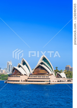 Sydney Opera House seen from Milsons Point Sydney Opera House seen from Milsons Point 128046503