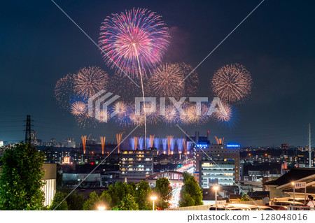 Tokyo Racecourse Fireworks 2025 128048016