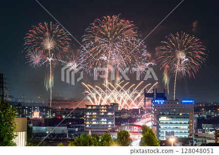 2025年東京賽馬場煙火大會 128048051