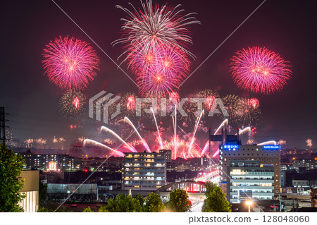 Tokyo Racecourse Fireworks 2025 128048060