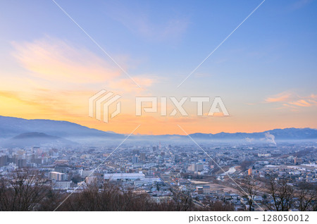 A world full of hope A world full of hope 128050012