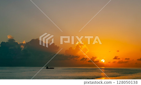 Caribbean sunset Caribbean sunset 128050138