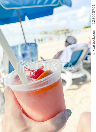 Cruise to the Dominican Republic 128050791
