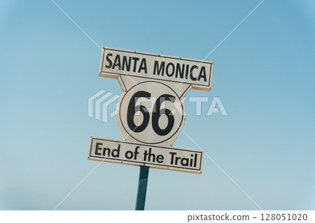 Santa Monica 128051020