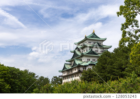 名古屋城,一座在新綠中閃耀的歷史城堡 名古屋城,一座在新綠中閃耀的歷史城堡 128053243