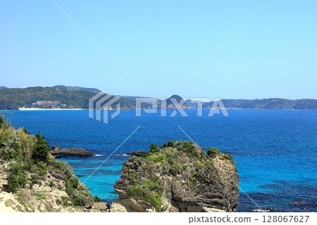 Izu Peninsula, Shimoda City, Tonoishi Beach 128067627