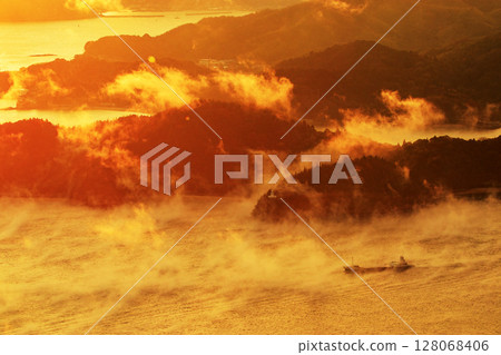 瀨戶內海的著名景點-筆影山展望台的景色 瀨戶內海的著名景點-筆影山展望台的景色 128068406