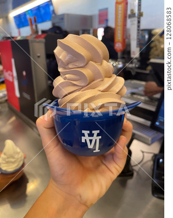 Watching baseball 128068583