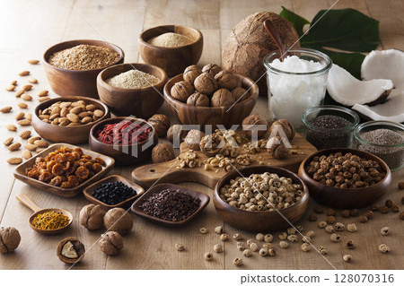 Super food 128070316