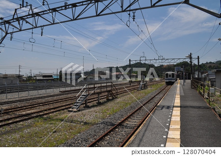 Tobu Railway Sano Line, Kuzu Station 128070404