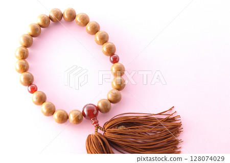 單發念珠 128074029