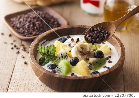 可可碎粒/水果優格 128077005