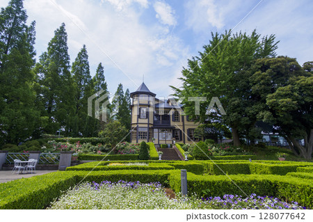 Summer in the Italian Mountain Garden 128077642