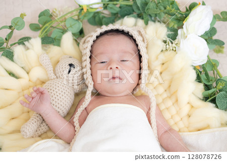 嬰兒新生兒照片 128078726