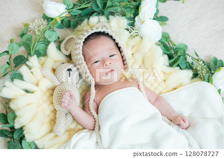 嬰兒新生兒照片 嬰兒新生兒照片 128078727