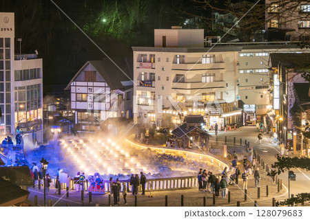 Kusatsu溫泉yuba領域夜視圖 Kusatsu溫泉yuba領域夜視圖 128079683