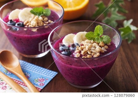 Pitayabouru 128079860