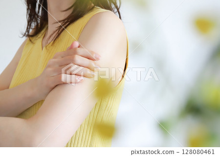 女性身體飲食形象 128080461