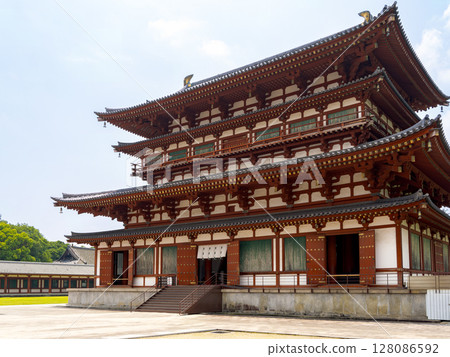 [Nara Prefecture] Yakushiji Temple, Kondo, Nara City (photographed on July 4, 2025) 128086592