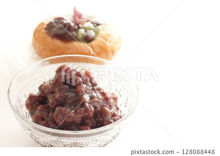 豆沙和豆麵包 豆沙和豆麵包 128088448