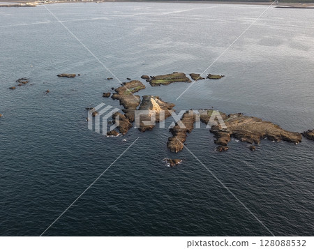 Eboshi Rock from the sky 128088532