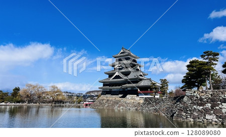 庫存照片 國寶松本城的冬天[長野縣] 128089080