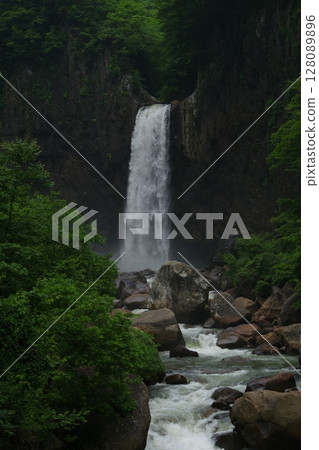 Naena Falls Naena Falls 128089896