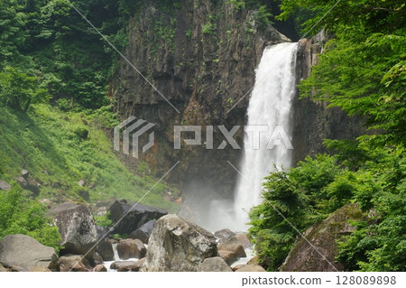 Naena Falls Naena Falls 128089898