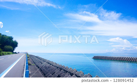 Spectacular ocean views around Shimonada Station in Iyo City, Ehime Prefecture 128091452