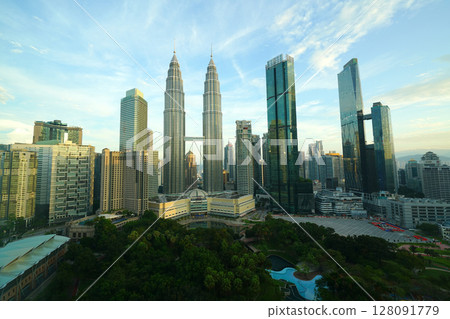 Petronas Twin Towers and KLCC Park, Kuala Lumpur, Malaysia Petronas Twin Towers and KLCC Park, Kuala Lumpur, Malaysia 128091779