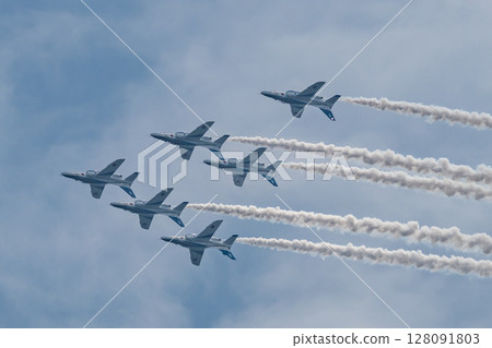 Blue Impulse  128091803
