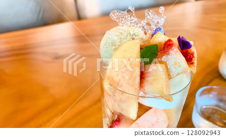 Ehime Cafe Sweets Peach Parfait Ehime Cafe Sweets Peach Parfait 128092943