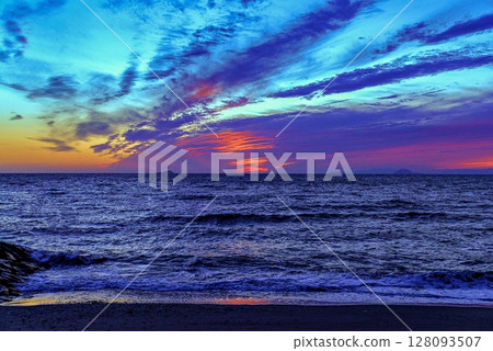 Shioya Beach Sunset 128093507