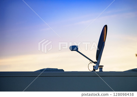 Satellite dish on roof of motor home Satellite dish on roof of motor home 128098438