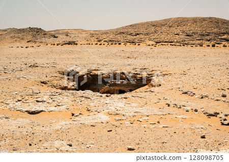 desert, sand dunes, sahara 128098705