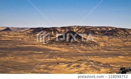 sahara, sand dunes, mountains 128098752