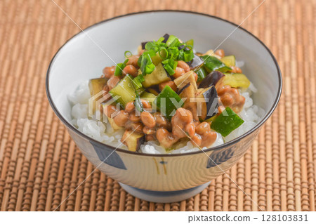 納豆夏菜飯 128103831