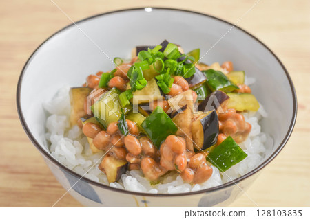 Natto and summer vegetable rice Natto and summer vegetable rice 128103835