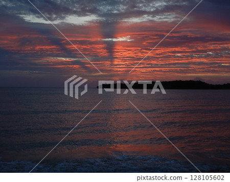 World Heritage Sunset World Heritage Sunset 128105602