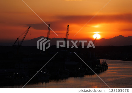 Hachinohe Fish Market Second Market and dusk as seen from the Gret Tower Minato (Hachinohe City, Aomori Prefecture) 128105978